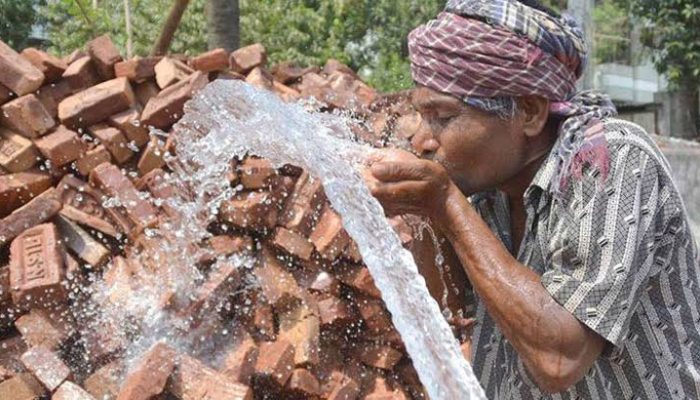 দেশের ২৫ অঞ্চলে বইছে মৃদু দাবদাহ