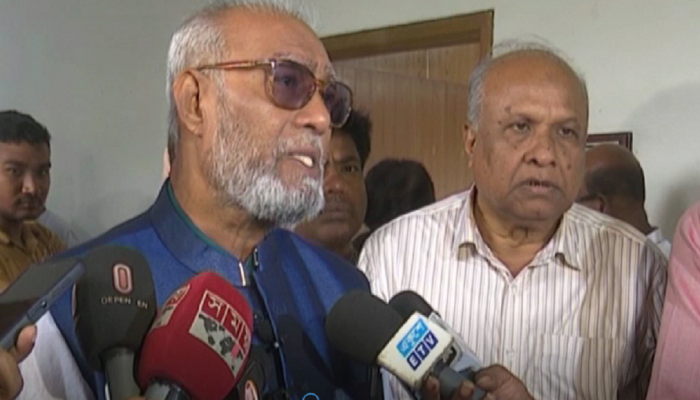 খুলনা সিটিতে প্রতীক বরাদ্দ না পেলেও নেতা কর্মীদের উজ্জীবিত করতে চলছে সভা সেমিনার