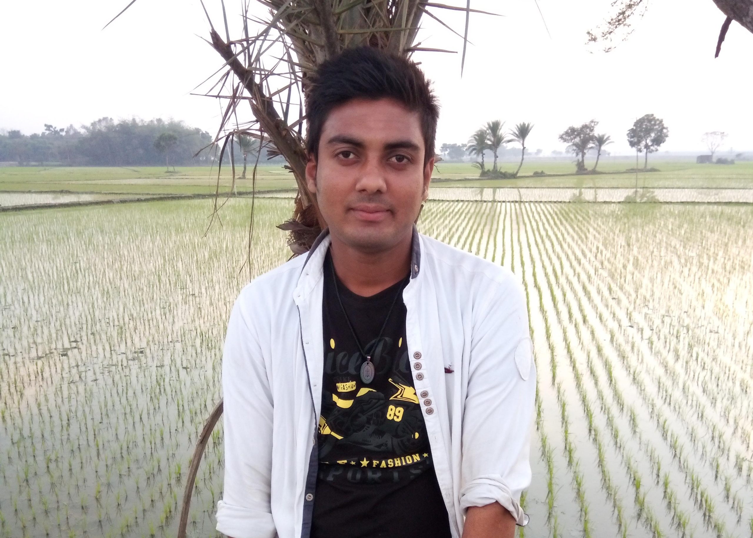 বিদ্যুৎ স্পৃষ্ট হয়ে যুবকের মৃত্যু