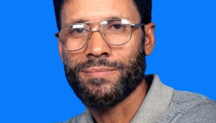 ৫৪ বছর বয়সে এসএসসি পাস করলেন সাবেক ইউপি সদস্য হামিদুল ইসলাম