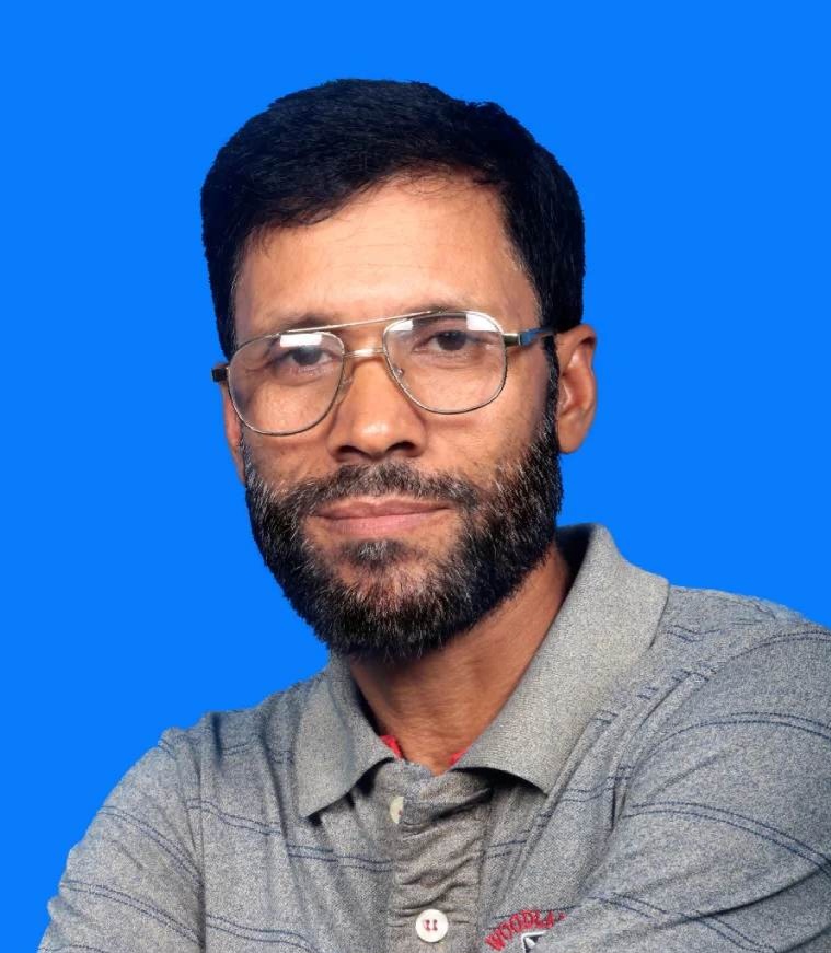 ৫৪ বছর বয়সে এসএসসি পাস করলেন সাবেক ইউপি সদস্য হামিদুল ইসলাম