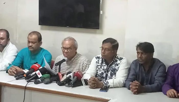 এ সরকারের শাসনামলে নারীরাই সবচেয়ে বেশি লাঞ্ছিত হয়েছেন : রিজভী