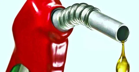 জ্বালানি তেলের মূল্যবৃদ্ধি: বোরো চাষির কপালে চিন্তার ভাঁজ, উৎপাদন হ্রাসের শঙ্কা