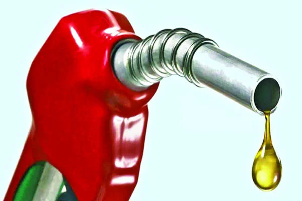 জ্বালানি তেলের মূল্যবৃদ্ধি: বোরো চাষির কপালে চিন্তার ভাঁজ, উৎপাদন হ্রাসের শঙ্কা