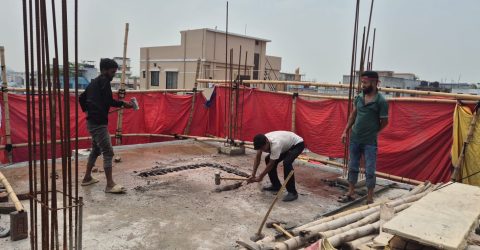 নকশা বহির্ভূত ৮ ভবনের অবৈধ অংশ অপসারণ