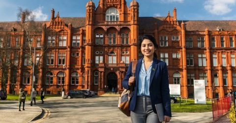 যুক্তরাজ্যে উচ্চশিক্ষার সুযোগ: স্যালফোর্ড ইউনিভার্সিটিতে মিলবে বিশেষ স্কলারশিপ