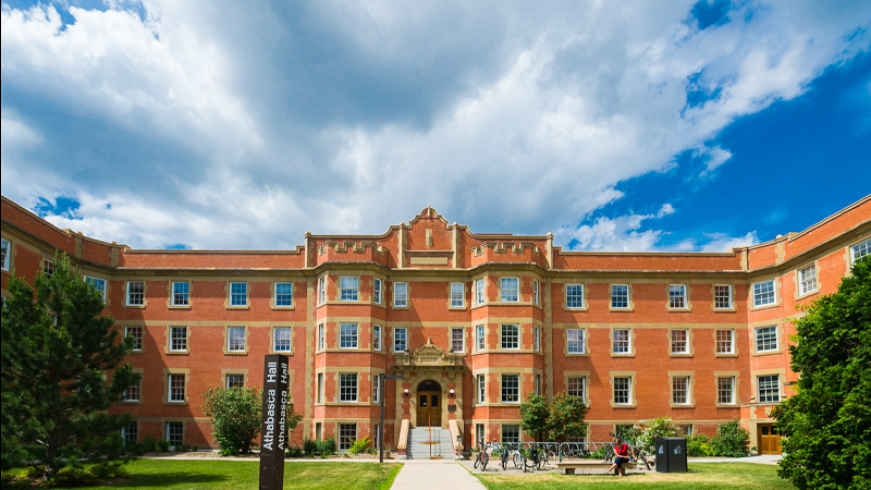 বাংলাদেশি শিক্ষার্থীদের জন্য বিশ্বমানের সুযোগ