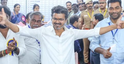 তামিলনাড়ুর মুখ্যমন্ত্রী হচ্ছেন বিজয়: যেভাবে সামলালেন জোটসঙ্গীদের