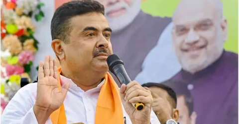 বাংলাদেশ সীমান্তে বেড়া নির্মাণে বিএসএফকে জমি দিচ্ছে পশ্চিমবঙ্গ