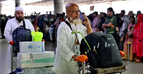 ১৩১টি ফ্লাইটে দেশে ফিরলেন প্রায় ৫৭ হাজার হাজি