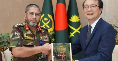 সেনাপ্রধানের সঙ্গে দক্ষিণ কোরিয়ার রাষ্ট্রদূতের সৌজন্য সাক্ষাৎ