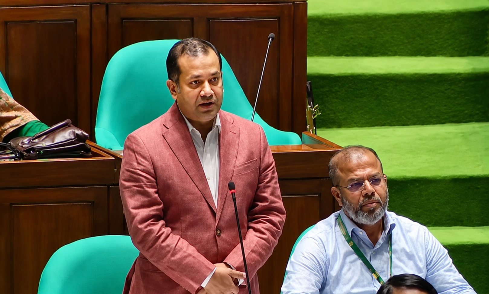 উন্নয়ন চাইলে বড় বাজেট মেনে নিতে হবে: তথ্য প্রতিমন্ত্রী