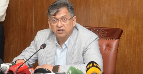 বেনজীরকে দেশে ফেরাতে দুবাইয়ে পাঠানো হয়েছে মামলার নথি: স্বরাষ্ট্রমন্ত্রী