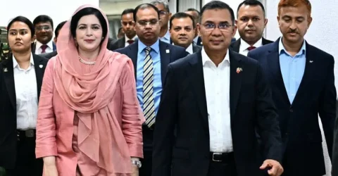 মালয়েশিয়া ও চীন সফর শেষে দেশে ফিরলেন প্রধানমন্ত্রী তারেক রহমান