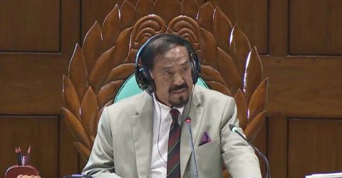 রাষ্ট্রপতির পদত্যাগের গুঞ্জনের মধ্যে দেশে ফিরছেন স্পিকার