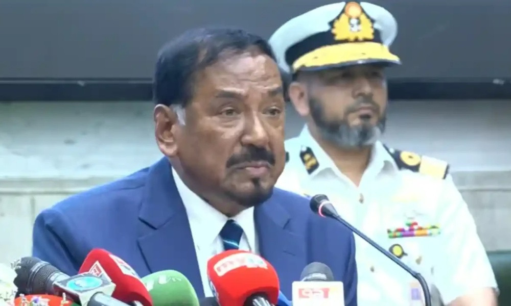 ভারপ্রাপ্ত রাষ্ট্রপতির দায়িত্ব নিলেন স্পিকার হাফিজ উদ্দিন আহমদ