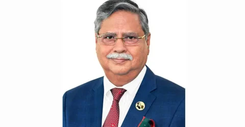 যে জটিল স্নায়বিক রোগের কারণে দায়িত্ব ছাড়লেন সাবেক রাষ্ট্রপতি