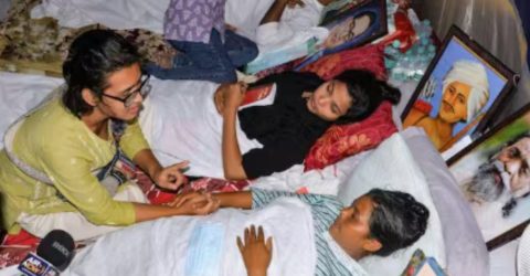 প্রশ্ন ফাঁস ও দুর্নীতির অভিযোগে ঝাড়খন্ডে শিক্ষার্থীদের আন্দোলন