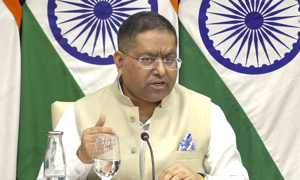 বাংলাদেশের প্রধানমন্ত্রীর সঙ্গে বৈঠক চায় ভারত, ব্রিকসেও আমন্ত্রণ