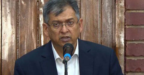 ডিসেম্বরের মধ্যে সংবিধান সংশোধনের চূড়ান্ত প্রতিবেদন: স্বরাষ্ট্রমন্ত্রী