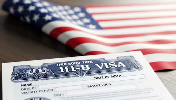 H-1B ভিসায় ১ লাখ ডলারের শর্ত ২০২৭ পর্যন্ত, আদালতে চলছে লড়াই