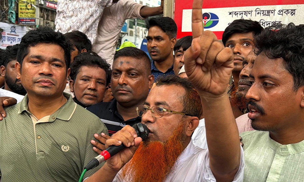 ব্যাটারিচালিত রিকশা উচ্ছেদ বন্ধে সরকারের প্রতি আলটিমেটাম