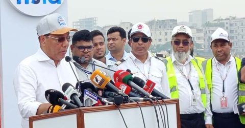 লাগেজ কাটা বন্ধ হয়েছে, স্বর্ণপাচারকারীরাও ধরা পড়ছে: বিমানমন্ত্রী