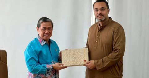 বাংলাদেশ-ইন্দোনেশিয়া সম্পর্ক জোরদারে ভিসা ও বাণিজ্যে গুরুত্ব