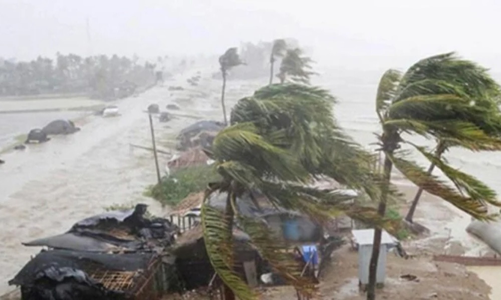 বঙ্গোপসাগরে ঘূর্ণিঝড়ের শঙ্কা, ভারী বৃষ্টির পূর্বাভাস