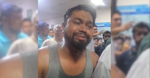 ‘আমার বাচ্চা হেঁটে হেঁটে হাসপাতালে এসেছে, ফেরত দেন’