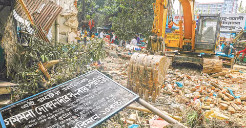 রাড্ডা স্বাস্থ্যকেন্দ্রে ভাঙচুর, জড়িতদের মধ্যে বিএনপির বহিষ্কৃত নেতারাও